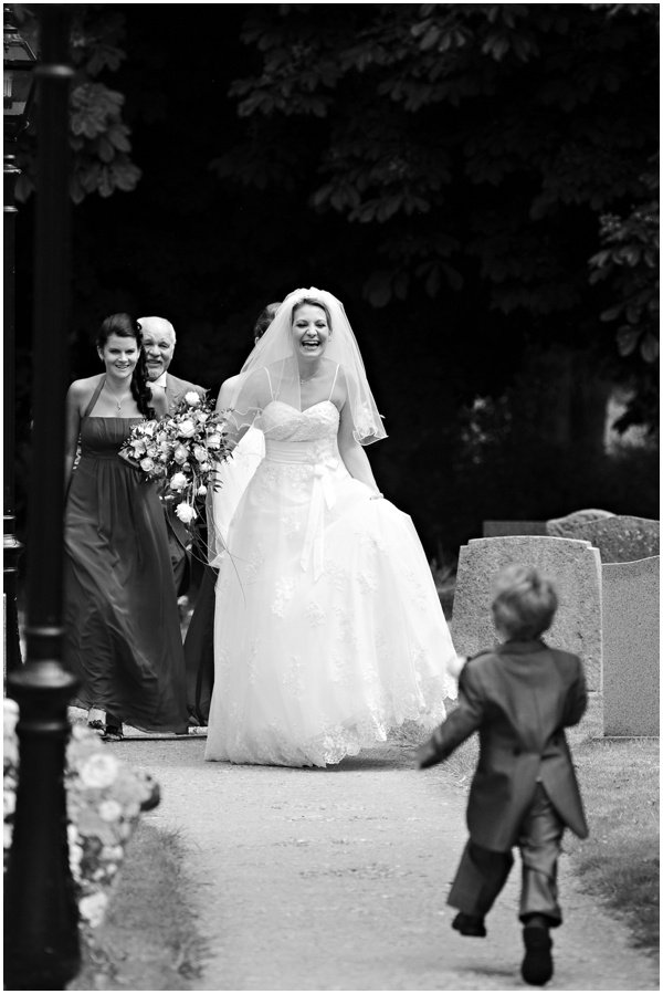 Wedding Photographer Aylesbury Buckinghamshire Ross Holkham Phography Destination Weddings-012